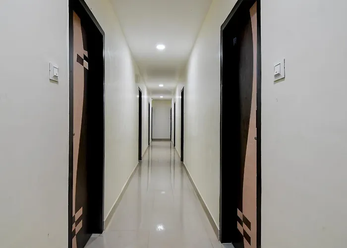 Hotel O Ss Inn